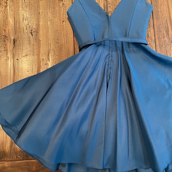 (SOLD) Rare Catherine Regehr Silk 50’s Style Dress - Picture 5 of 11